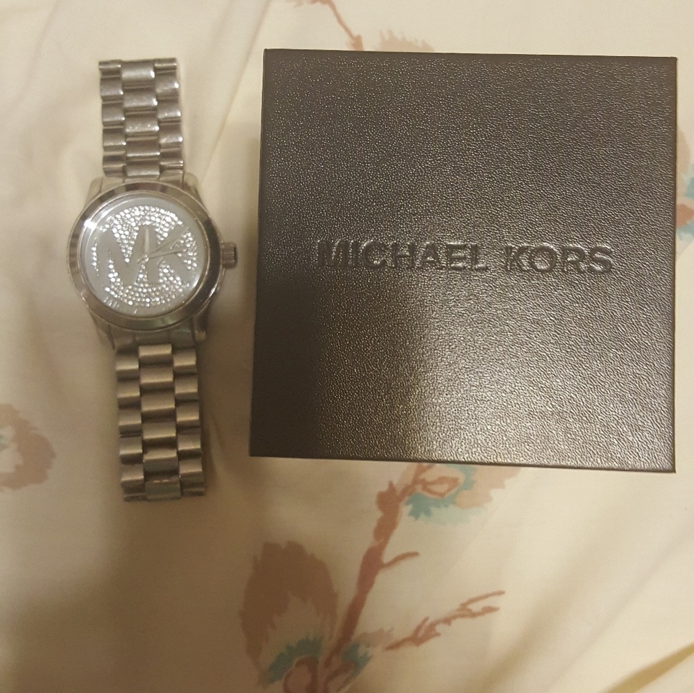 Authentic Michael Kors Signature Watch - image 3